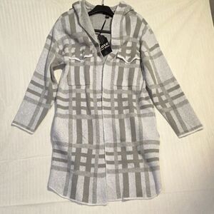 Love Ever After Plaid Hooded Cardigan Sweater Gray White Button Pockets Women XL